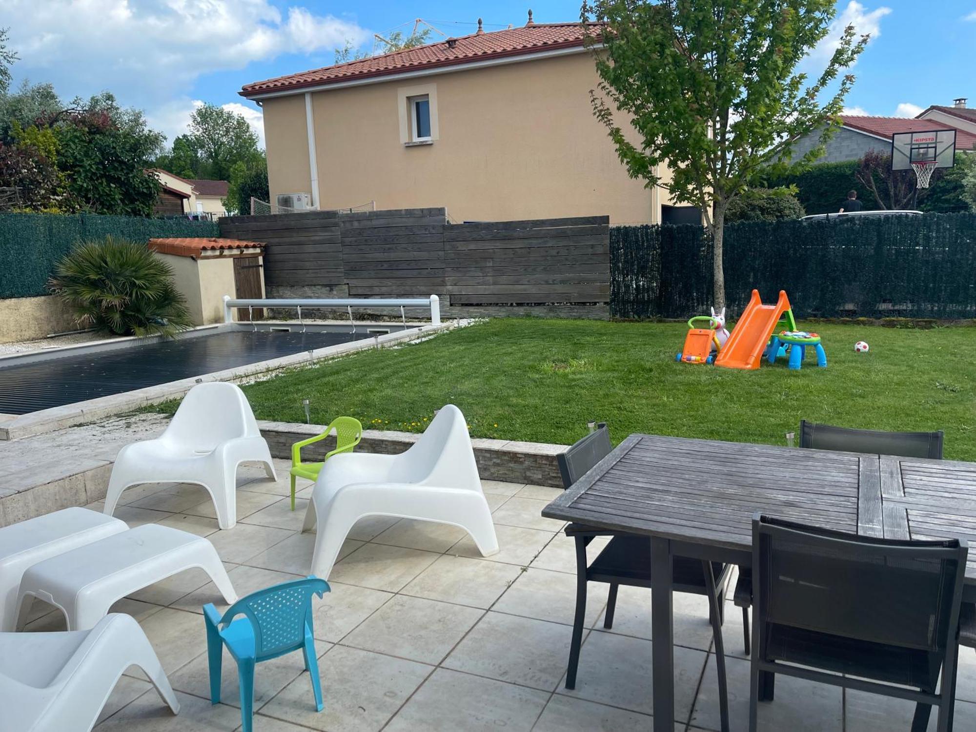 La Balneaire Maison De Standing Tout Confort Boisseuil Exterior photo